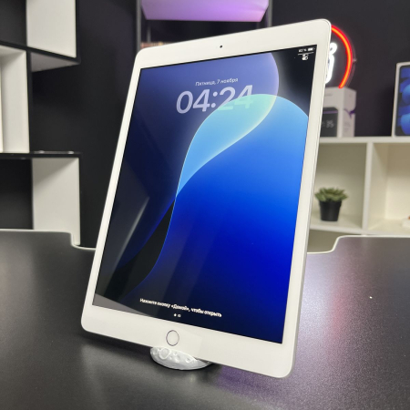 Trade in Apple iPad 8 10.2 (2020) Wi-Fi 32Gb Silver IMEI: Q1GD